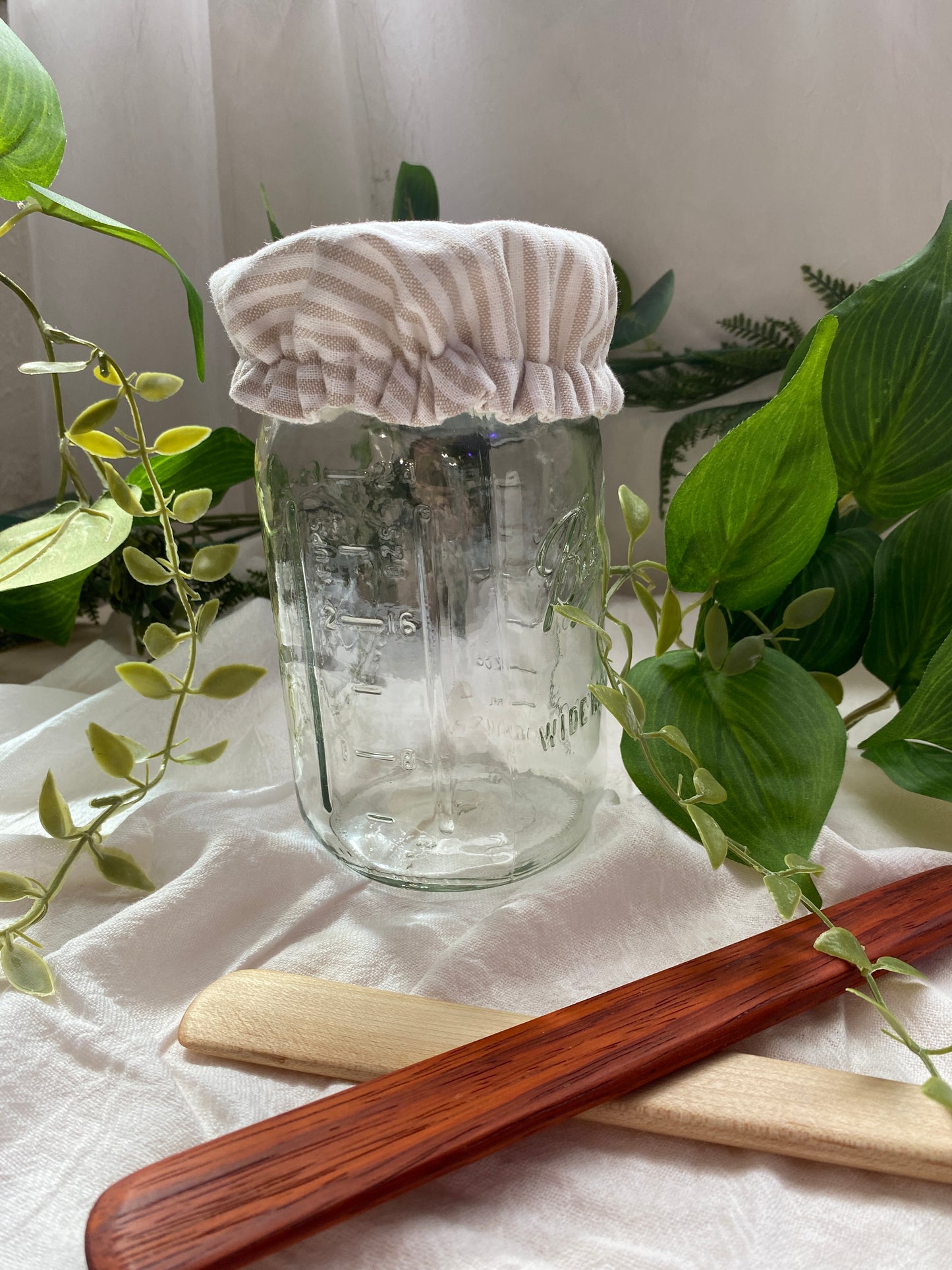 Jar Bonnet